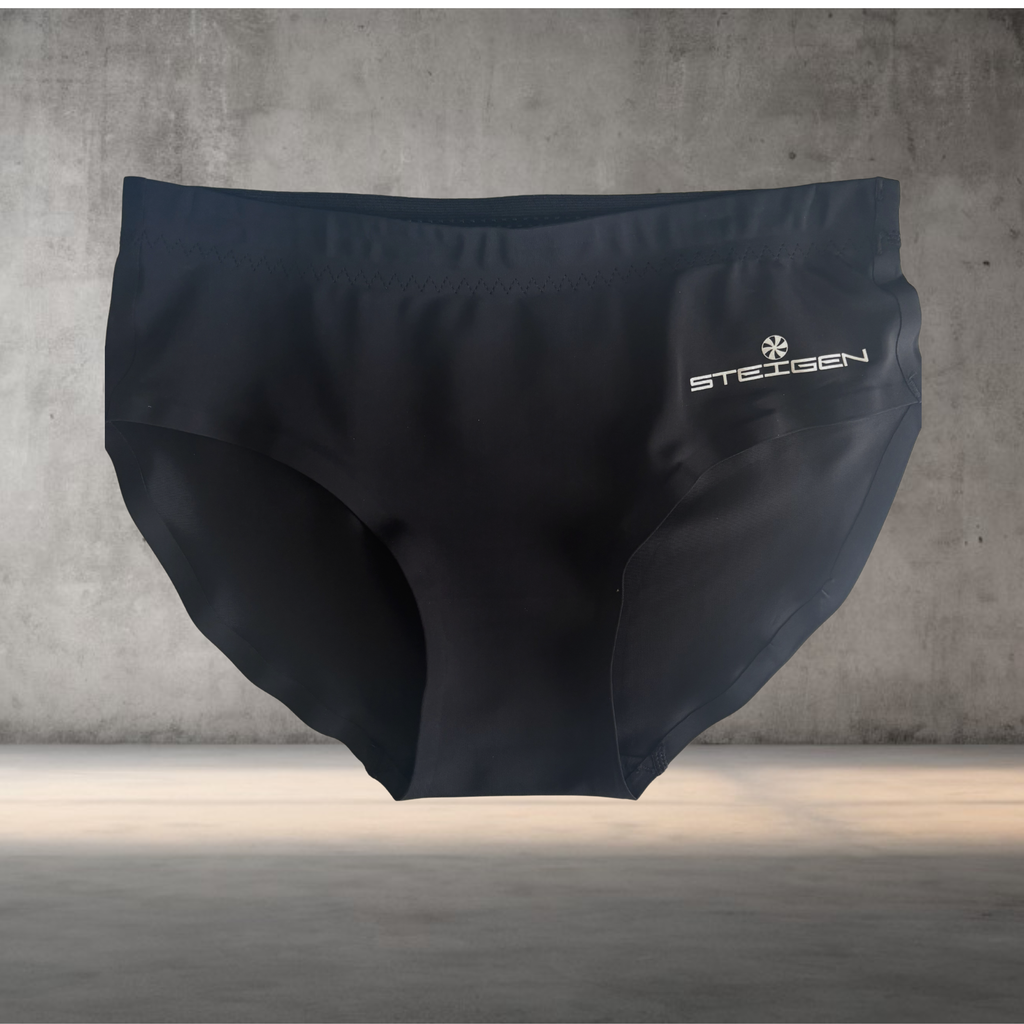 Women’s Distance Briefs – Black